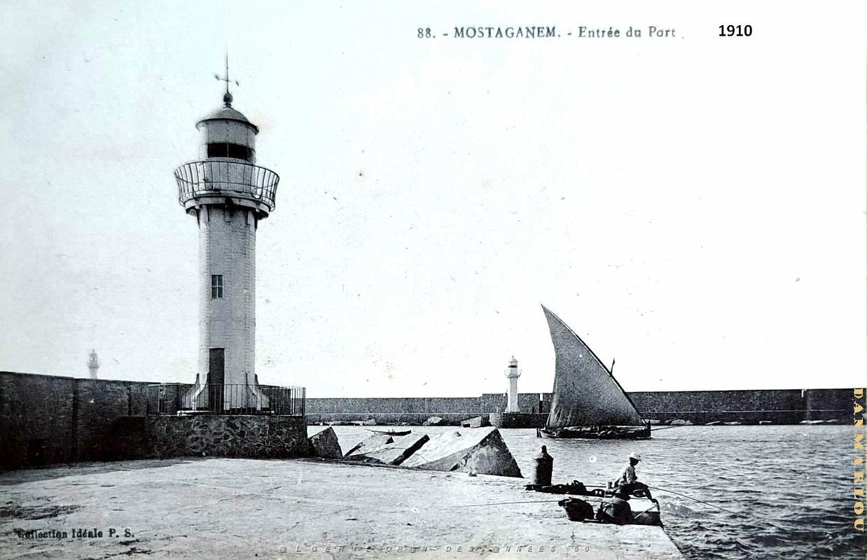 Mostaganem - Port - Entree - 1910.jpg